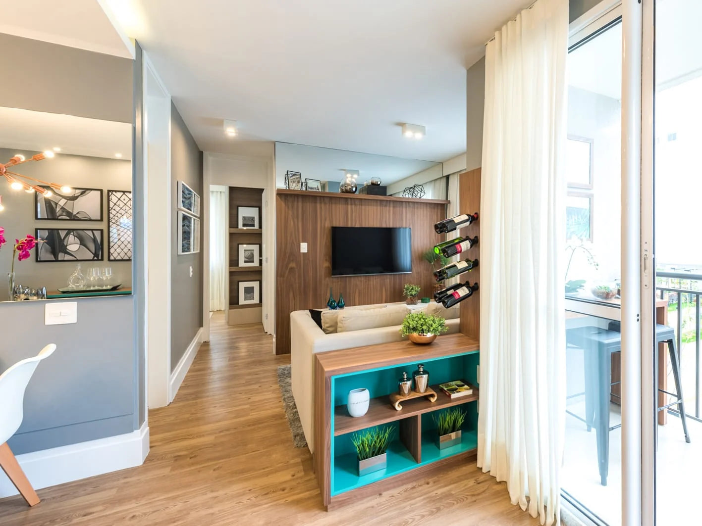 Piso Vinílico Ruffino Linha Sofisticato / Nogueira